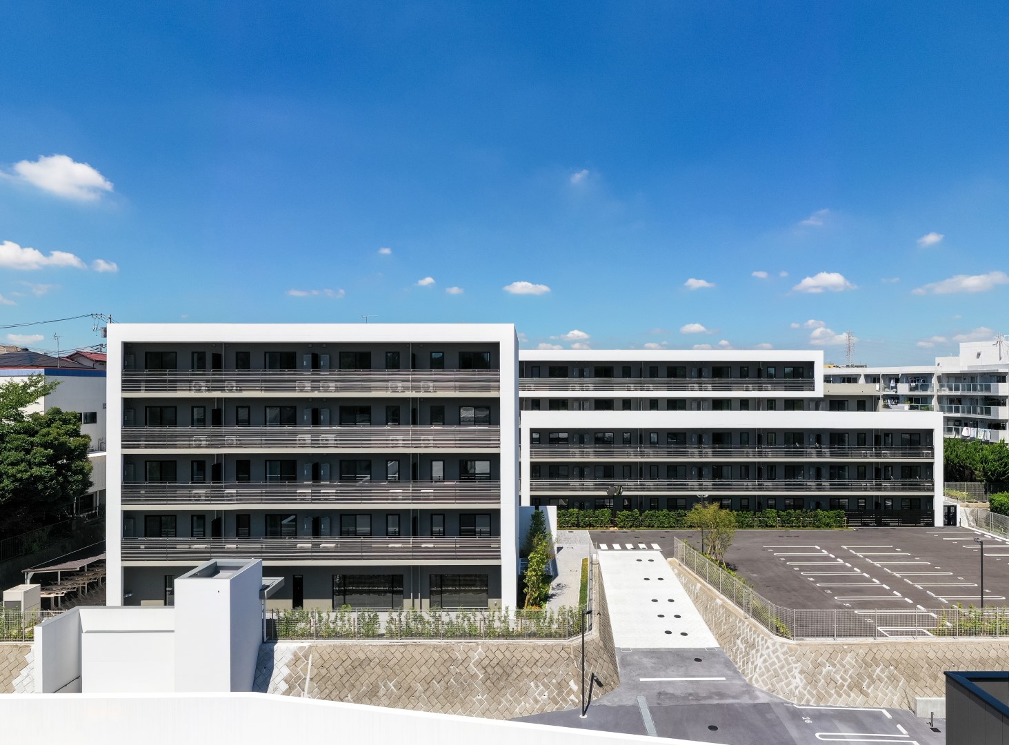    BELL CROSS YOKOHAMA GONTAZAKA RESIDENCE / MARKET - Sakakura Associates 坂倉建築研究所-0