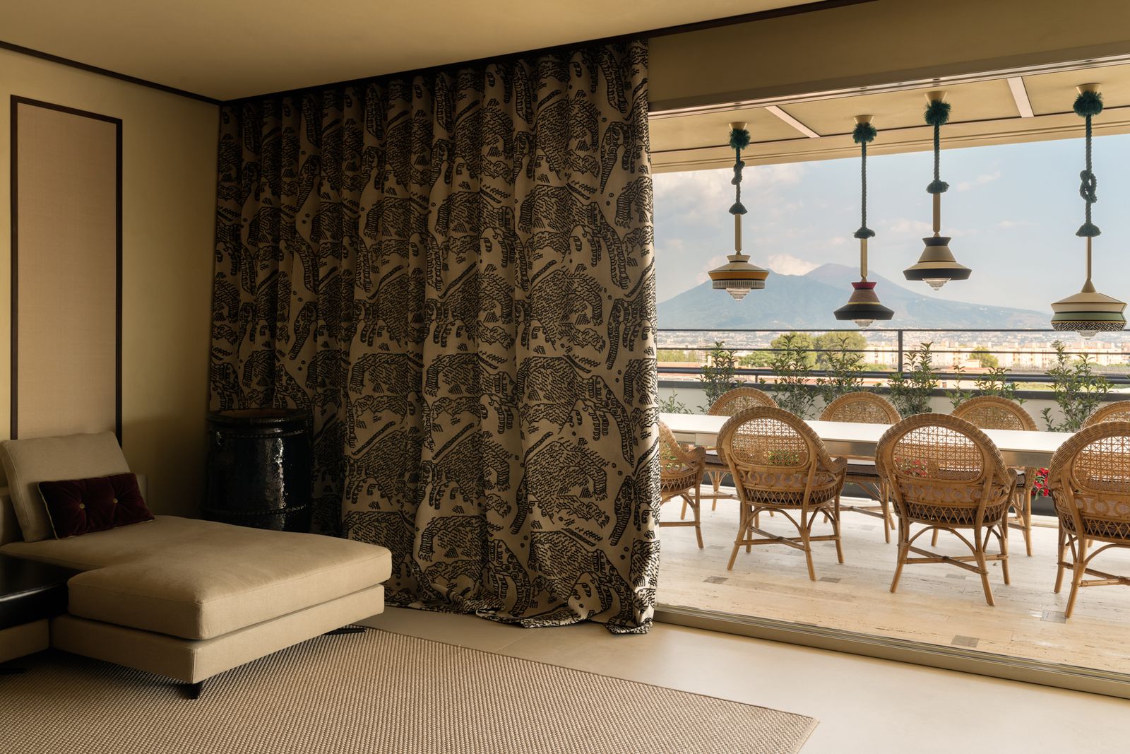 那不勒斯具有民族魅力的顶层公寓丨意大利那不勒斯丨Aureum40 studio-35