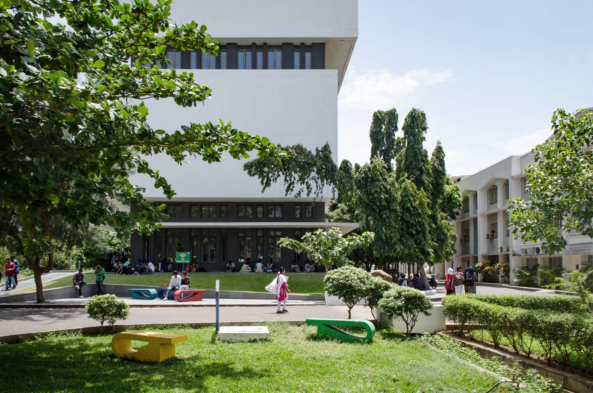 层叠梯田，重塑教育空间——Crescent 建筑学院设计-33