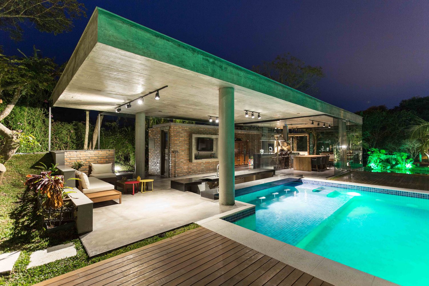 巴西 EL165 休闲小屋 | 混凝土与砖的巧妙结合-37