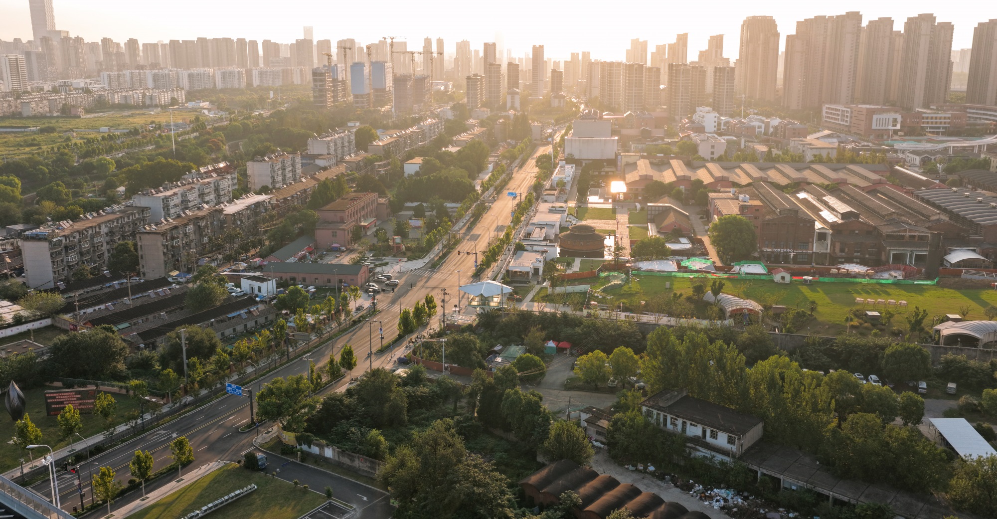 一间很小的24h书店丨中国合肥丨实在建筑设计工作室-17