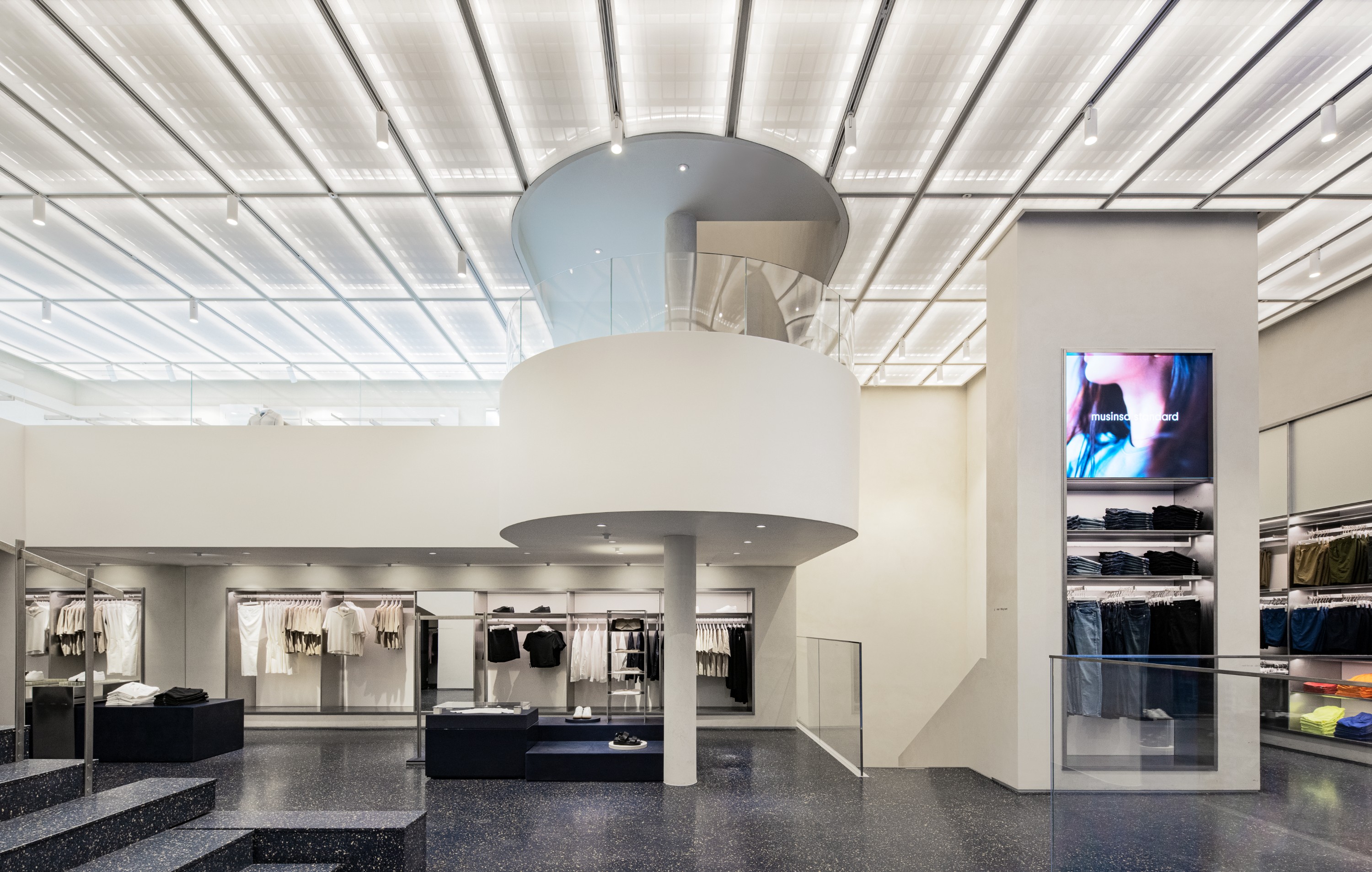 Musinsa Standard 服装店丨韩国首尔丨LABOTORY-7