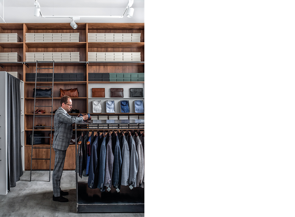 波兰手工男装店 Poszetka 室内设计-4