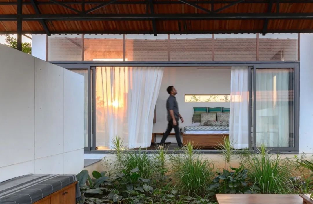 印度乡村医生的周末度假屋设计丨勾勾手设计网-22