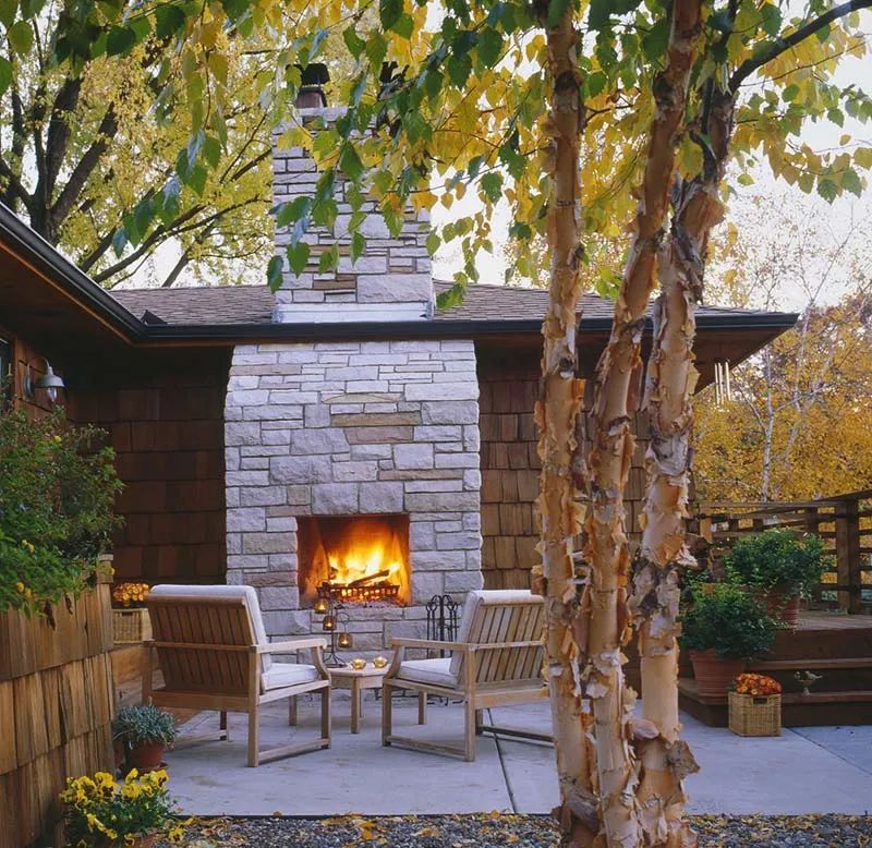 冬日里的温暖庭院壁炉设计-3