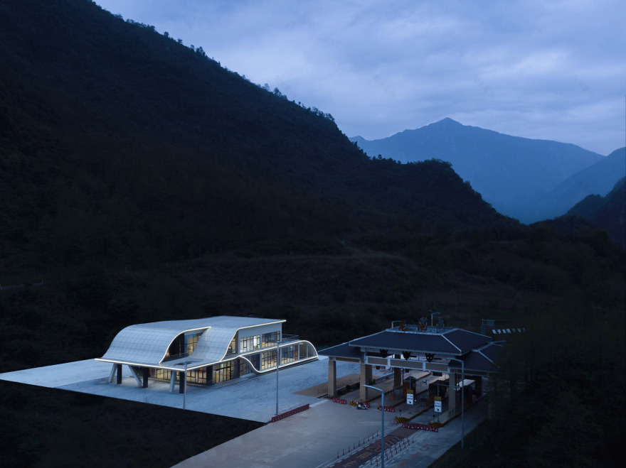 四川智慧高速新基建科研基地项目丨中国四川丨山间建筑-16