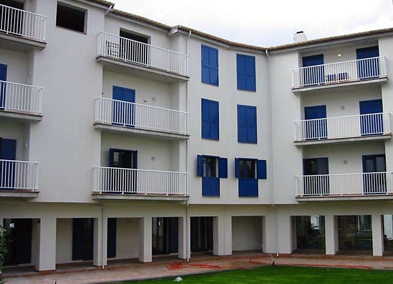 230C  卡斯坎蒂奇酒店

注：CASC ANTIC可能对应的是某个特定地名，中文没有完全固定译法，这里进行了音译处理如果有更准确的背景信息则可能有更精准合适的翻译 丨西班牙丨AMOROS ARQUITECTES-10