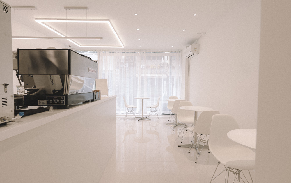 12 平米极简咖啡馆，小空间大设计-8