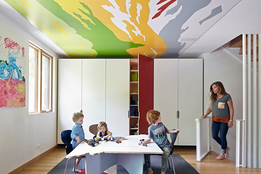 Show House is a Contemporary Take on a Traditional Building Form-18