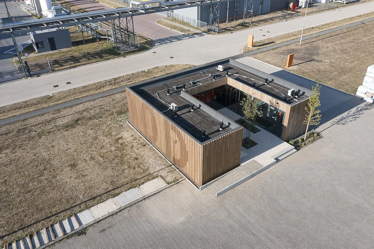 阿纳姆普拉托伍德 pavilion（注：paviljoen常见意思为楼阁；亭子；大帐篷等，但pavilion是更为通用英文表达，这里直译为pavilion不确定能否尽量准确表意，可能需根据具体语境进一步琢磨） 丨荷兰阿纳姆丨Weeber architecten-8