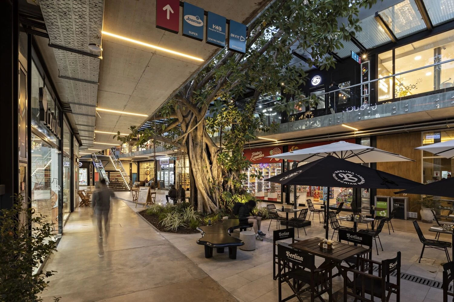 新基尔梅斯广场丨阿根廷布宜诺斯艾利斯丨Forcinito Arquitectos-20