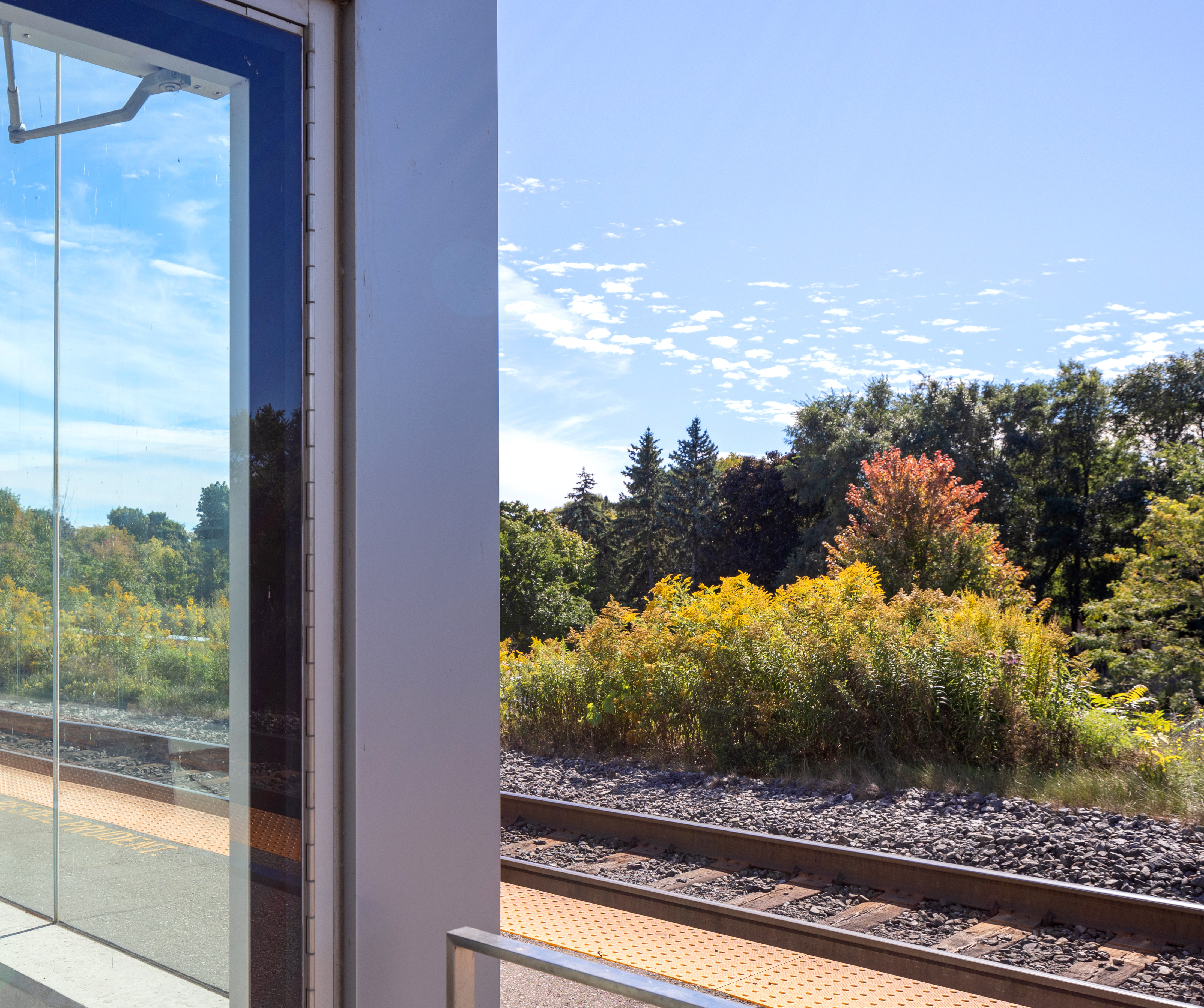 吉尔伍德 GO 车站丨加拿大多伦多-34