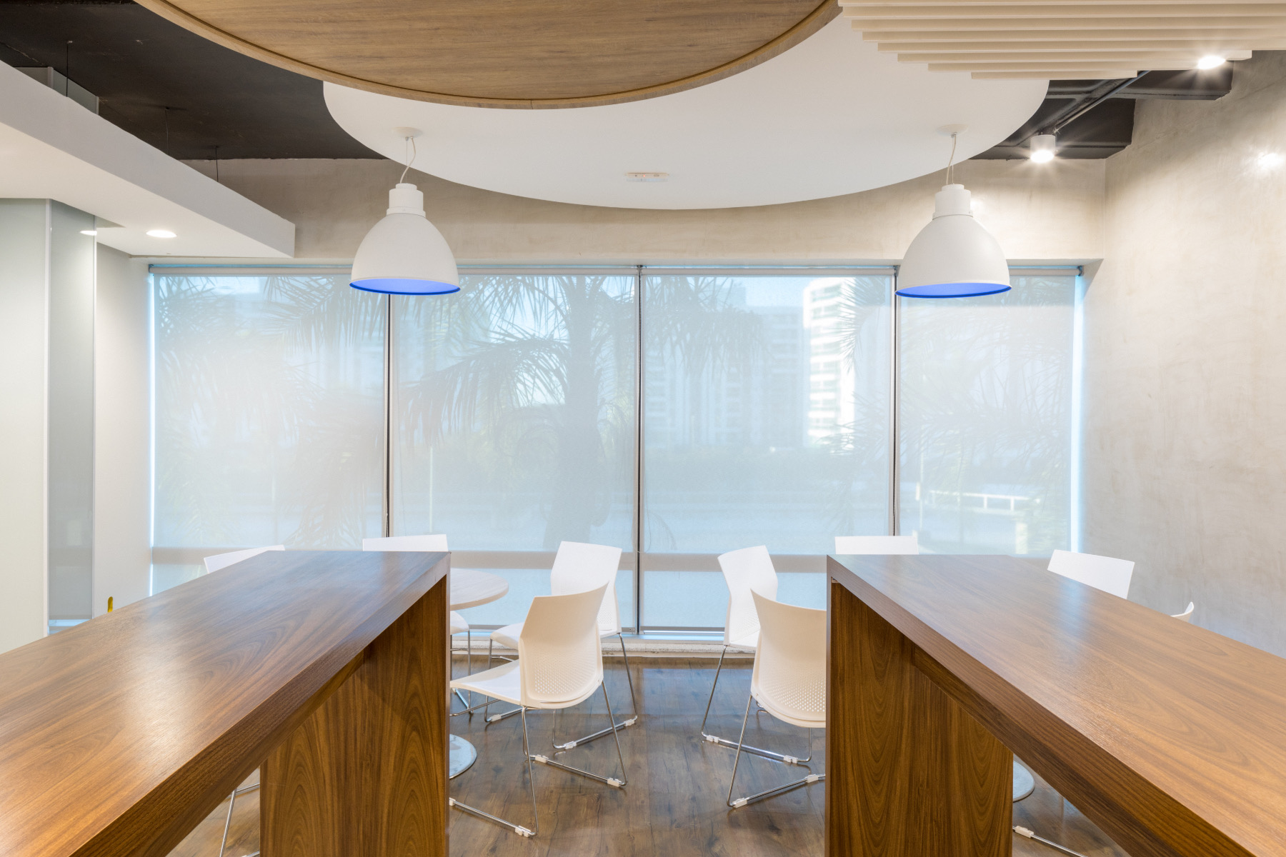A Look Inside CAIXA’s New Brasilia Office - Officelovin'-2