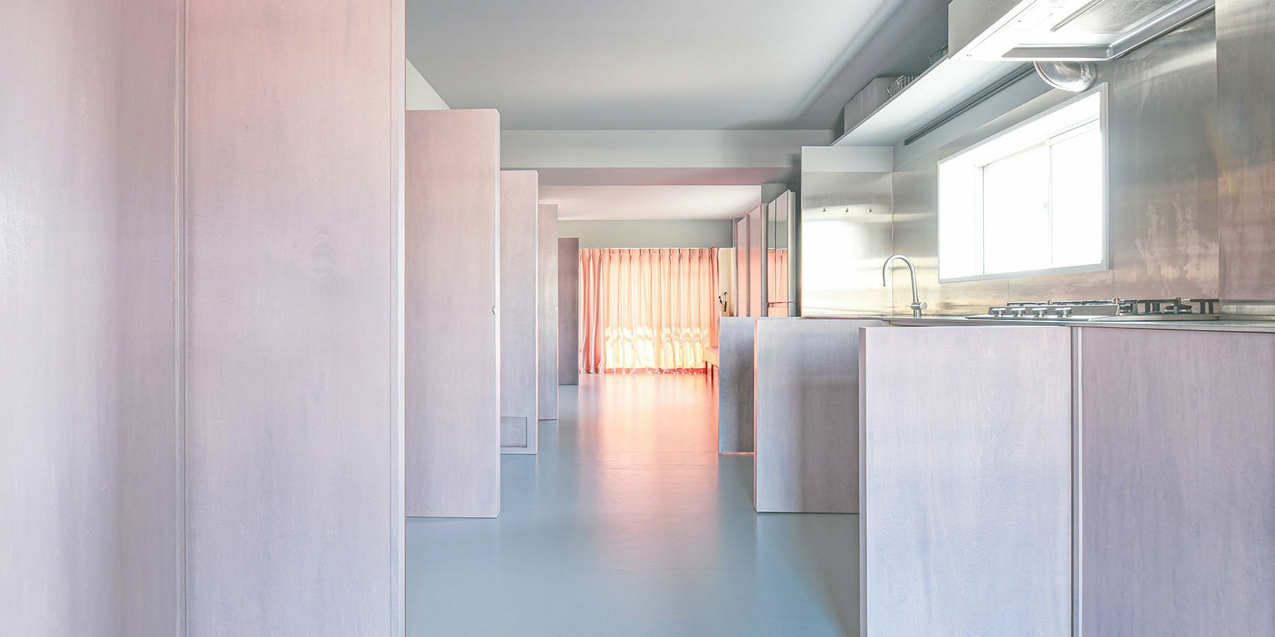 东京 404 最小公寓 | 利用电影布景技术打造光学扩展空间-12