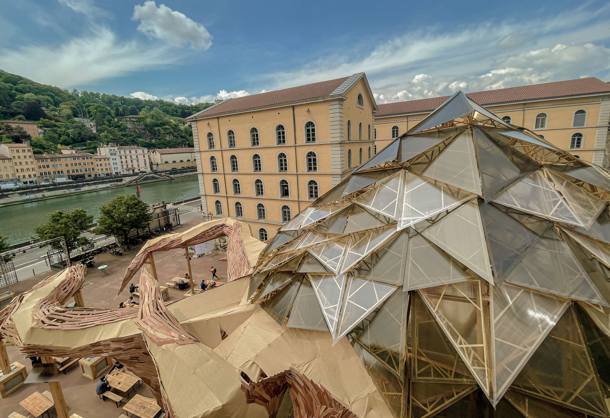 克拉肯装置,紫外线实验室丨法国里昂-15