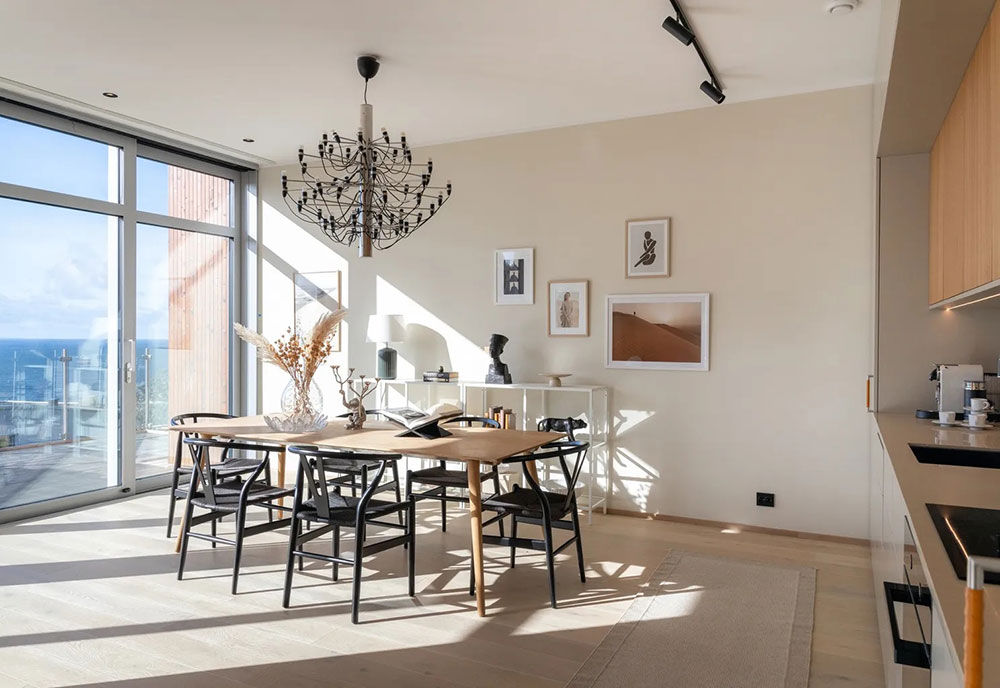 瑞典现代海景公寓 | 阳光倾洒的玻璃海洋-7