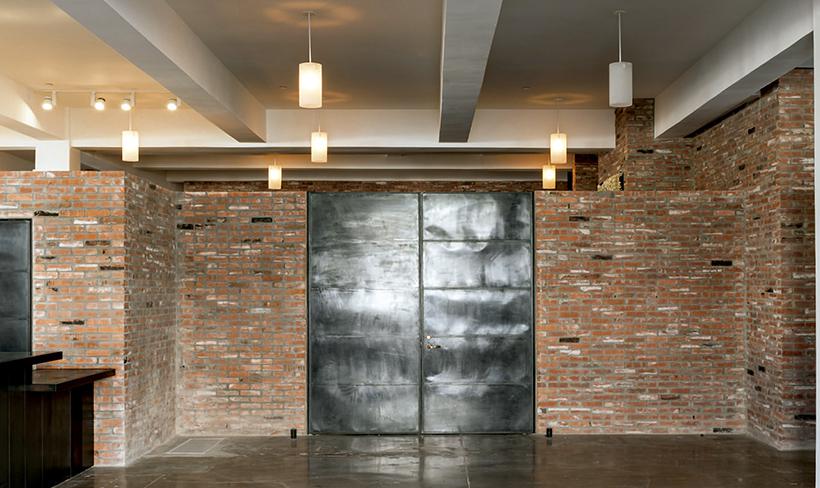 圣乔治酒店 | 沙漠景观中的钢铁艺术-18