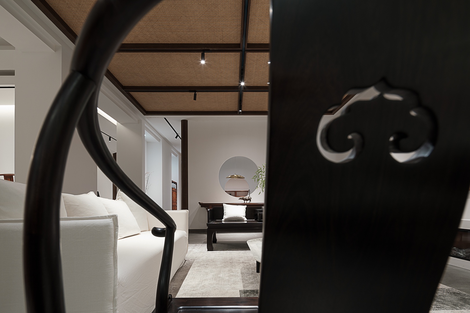 艺盟百胜旗舰店丨中国苏州丨尤格空间设计事务所-17