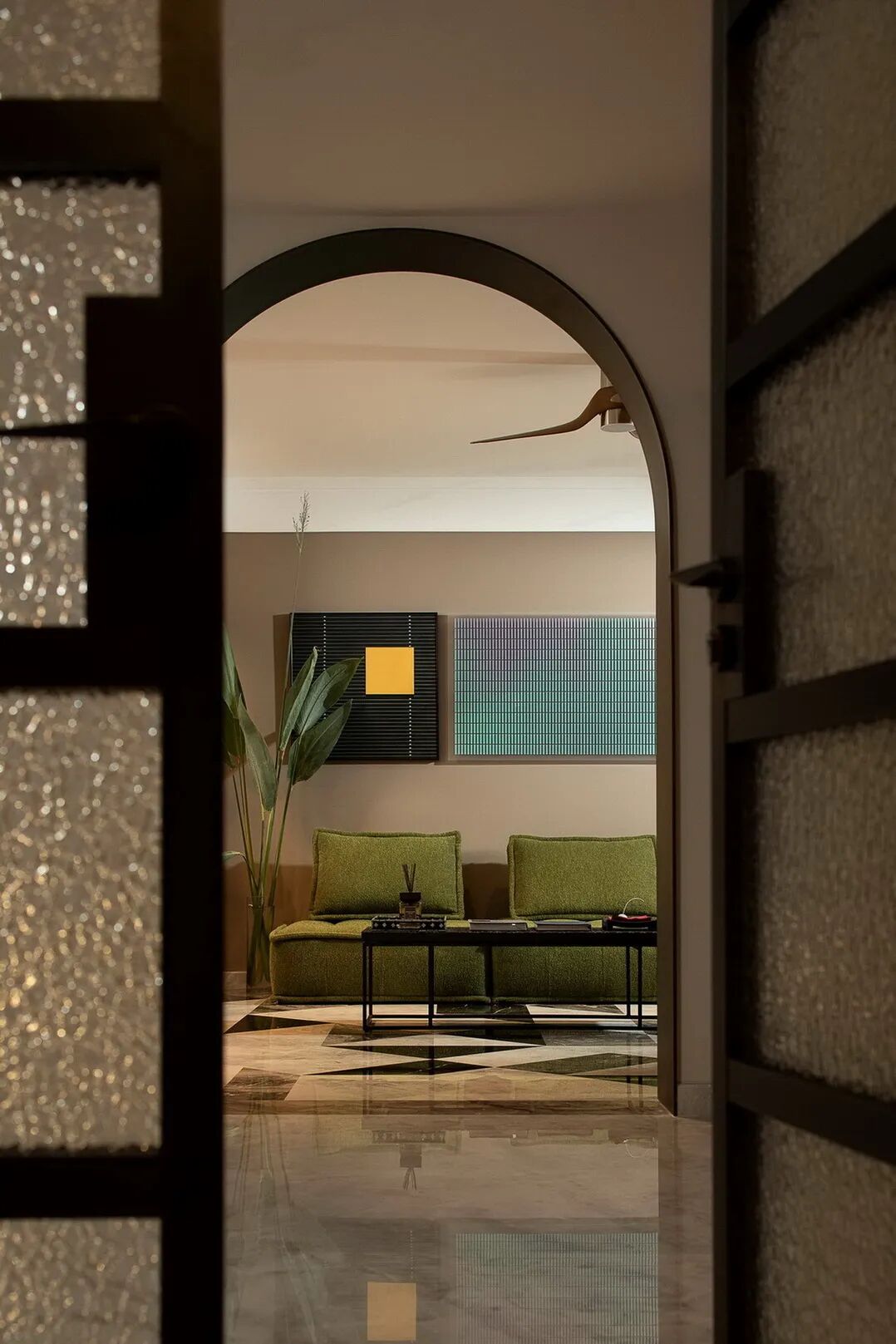 栖于自然与极简之间:一位服装设计师的治愈之家丨中国北京丨尚层装饰-57