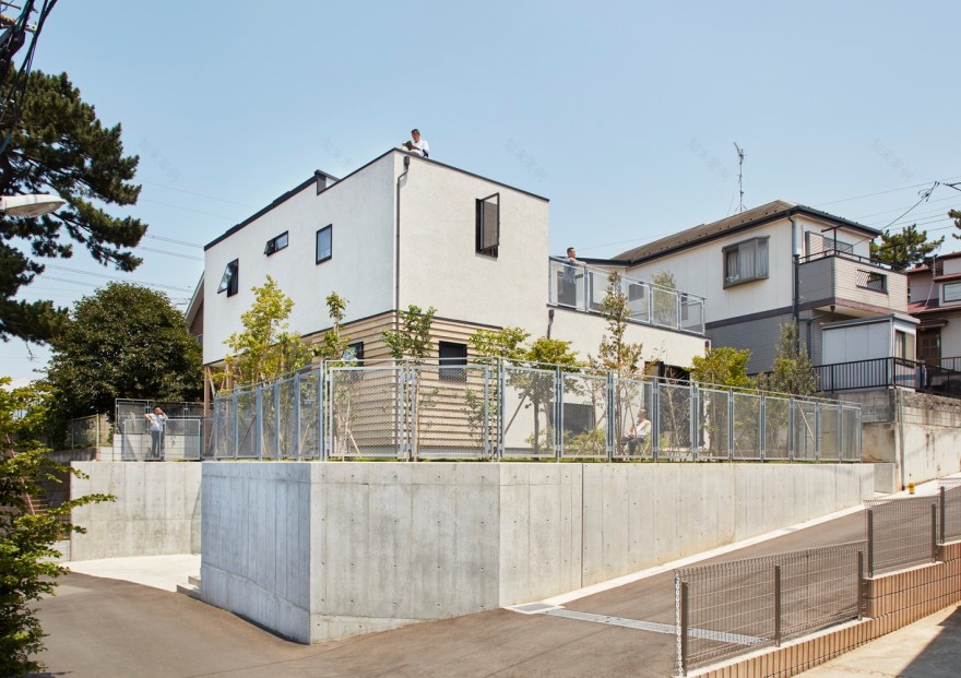日本“吊脚楼”住宅 | 半室外空间与环保设计-1