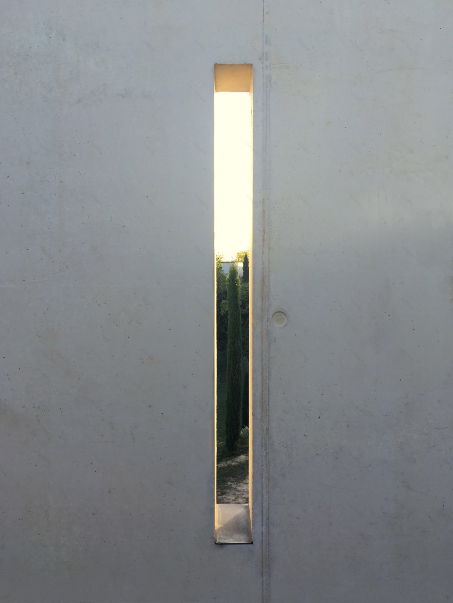 Sculptural extension to French farmhouse protects interiors from harsh summer sun-12