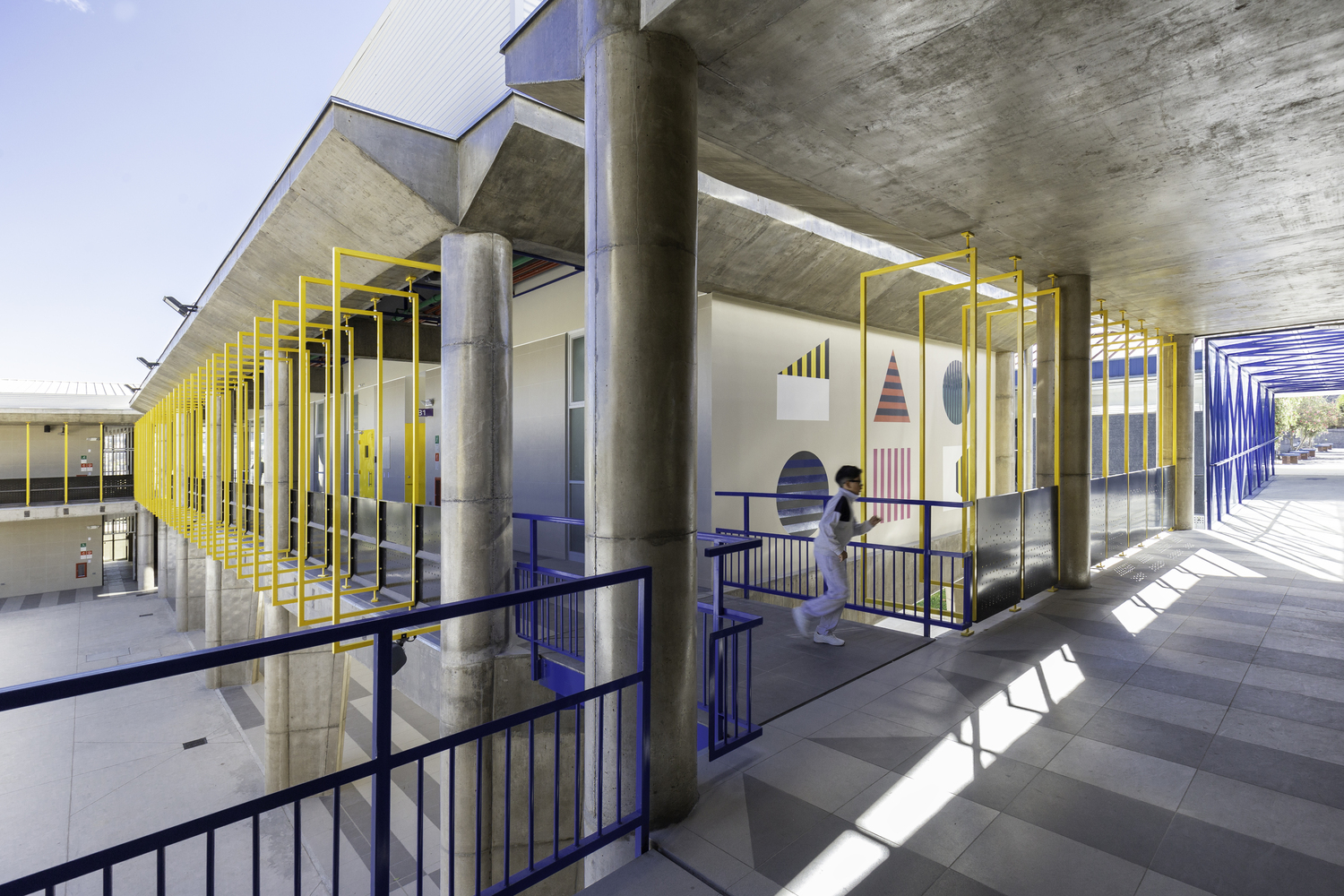 厄瓜多尔UEPM基多学校-32