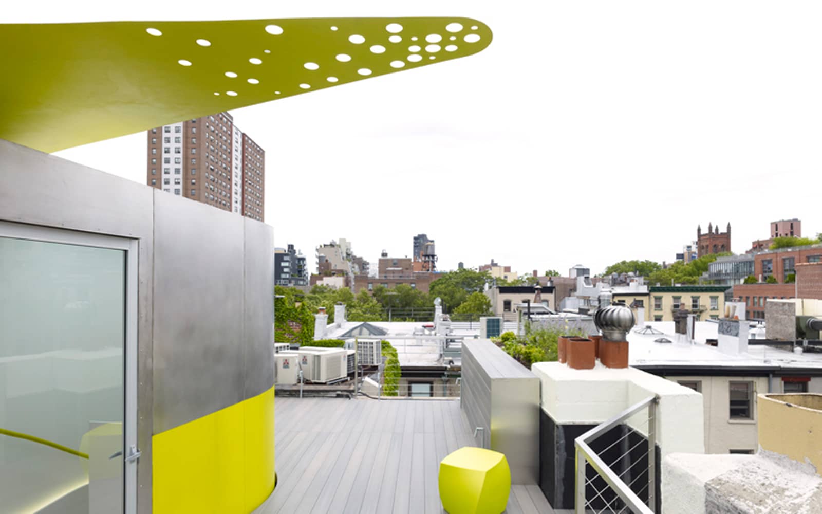 第19街天台 · 外交事务处（注：DFA一般常见为Department of Foreign Affairs的缩写，直译为外交事务处，但需结合具体语境确定其准确所指，若此处DFA有其他特定含义，请提供更多背景信息） 丨美国曼哈顿-4