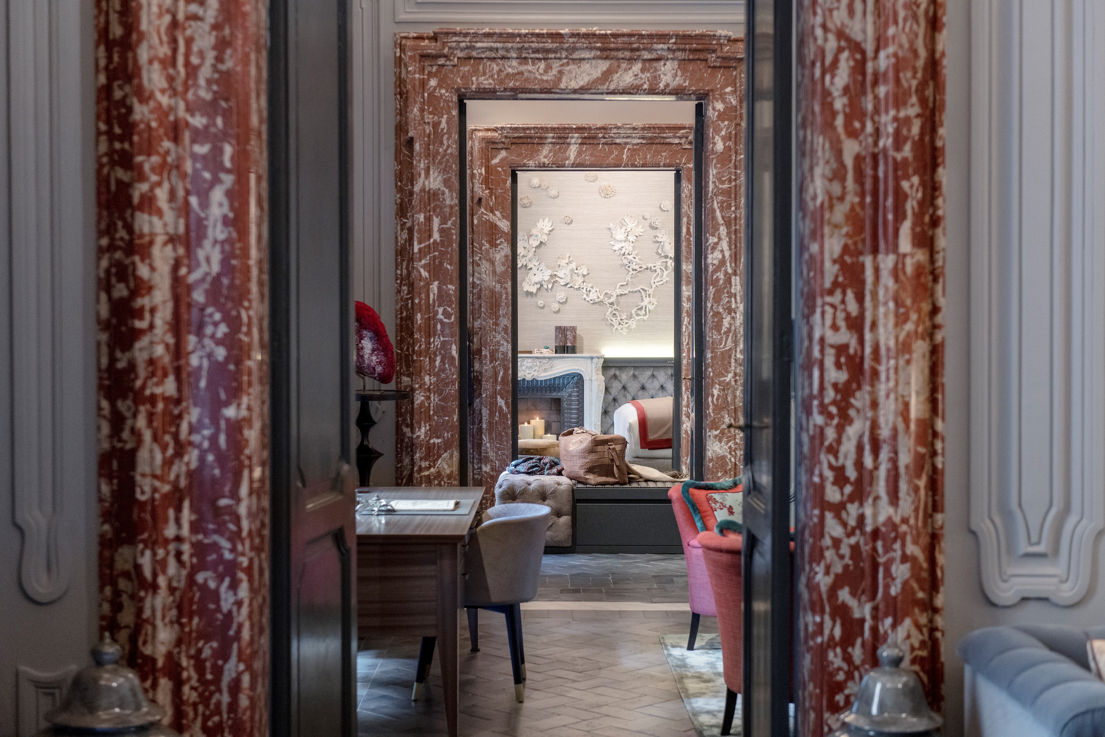 圣鹿城市旅馆 · 巴洛克风格的奢华与历史融合-56