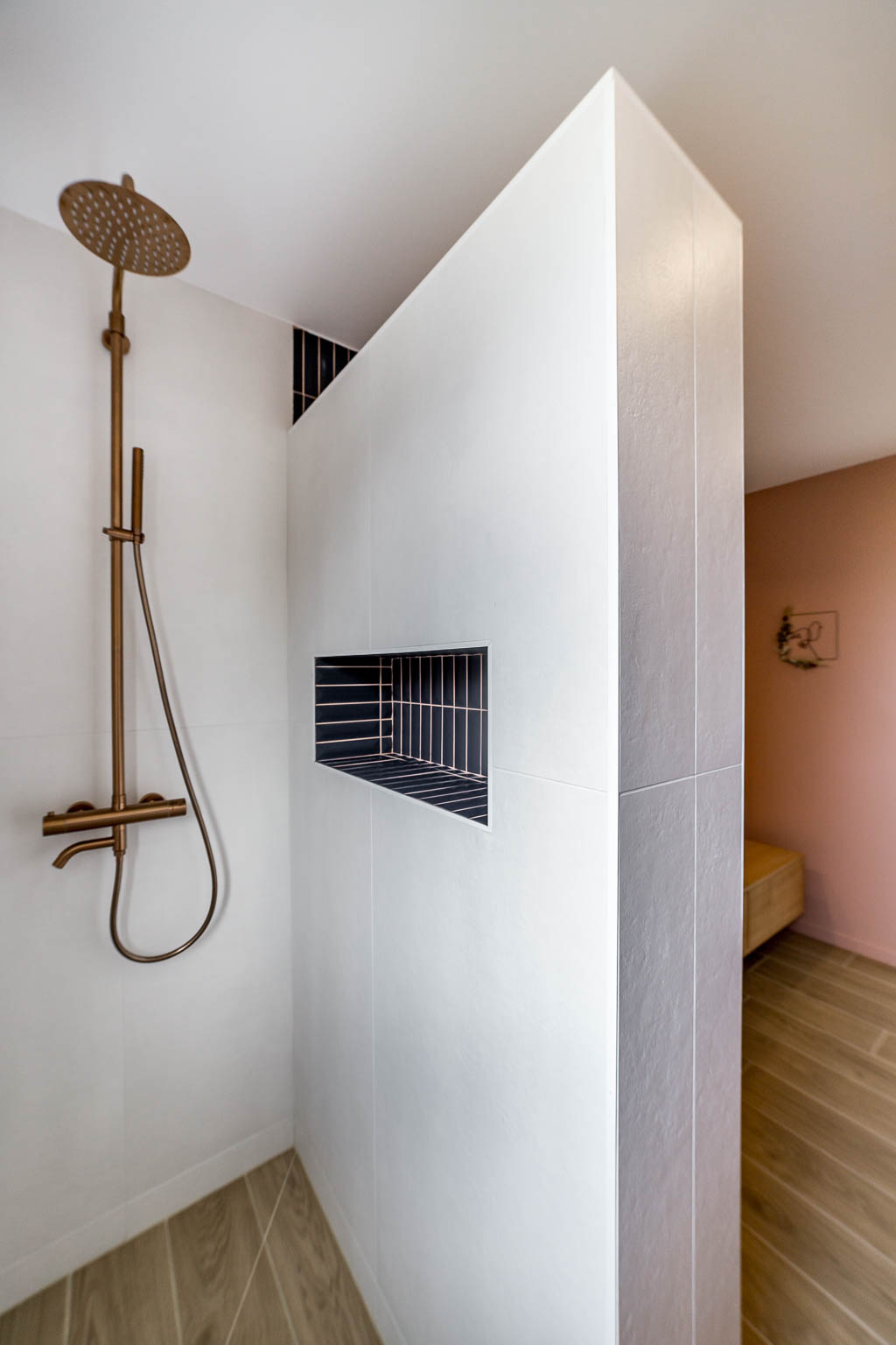 Réalisation / Blanc éclatant – Architecte d'intérieur. Skéa Designer.-77