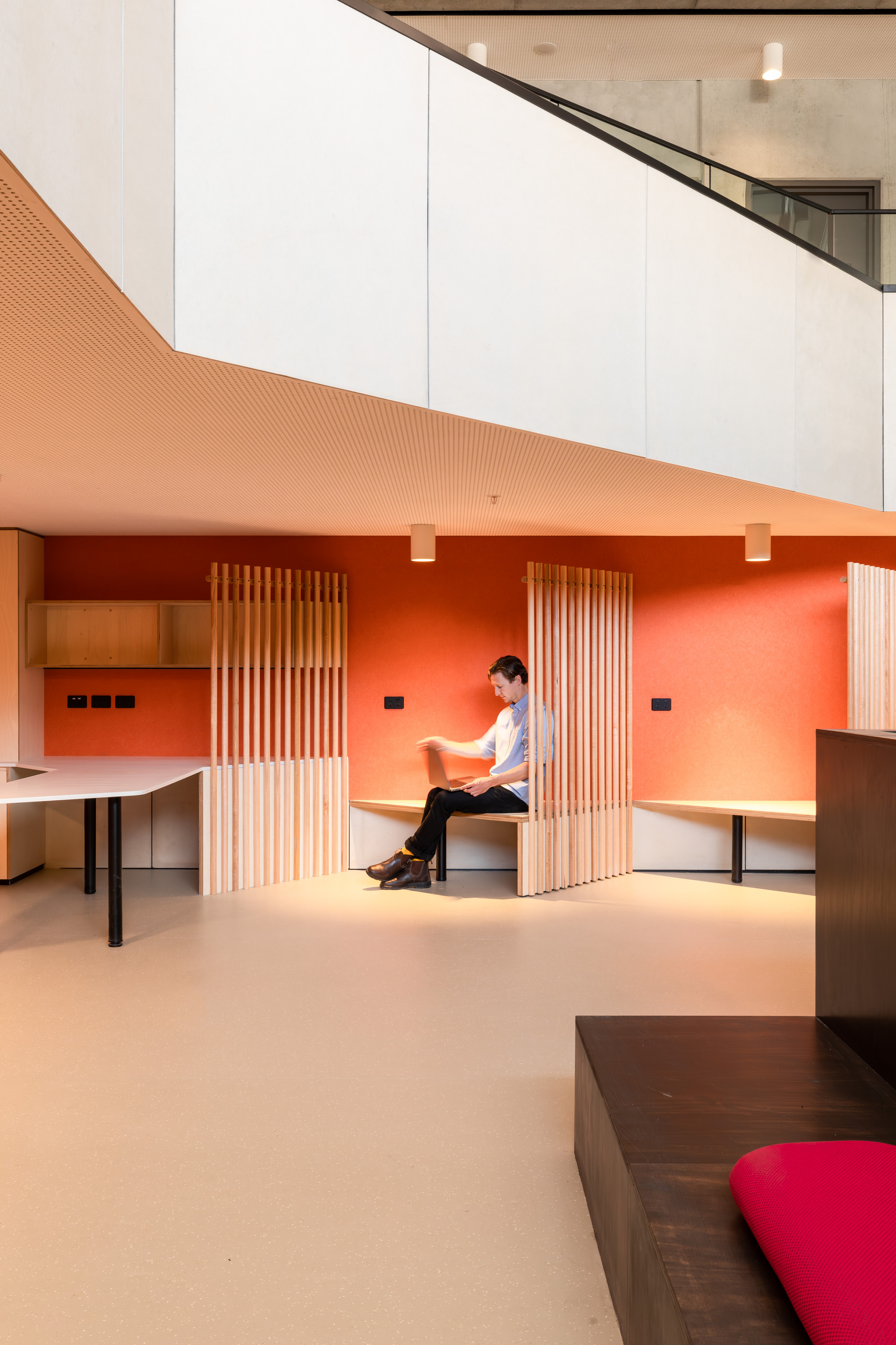 Youth 2 Independence Campbell Street Project  / Liminal Architecture-27