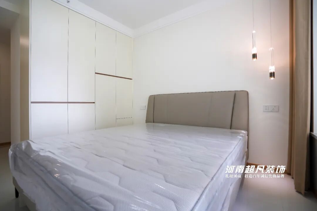 完工首发丨二七区名门橙邦·悦橙苑，124平现代风格，色彩纯粹简约大气-127