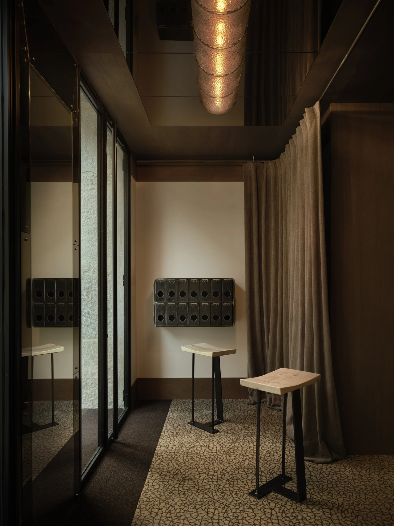 Chitón餐厅俱乐部丨西班牙马德里丨De la Villa Studio-4