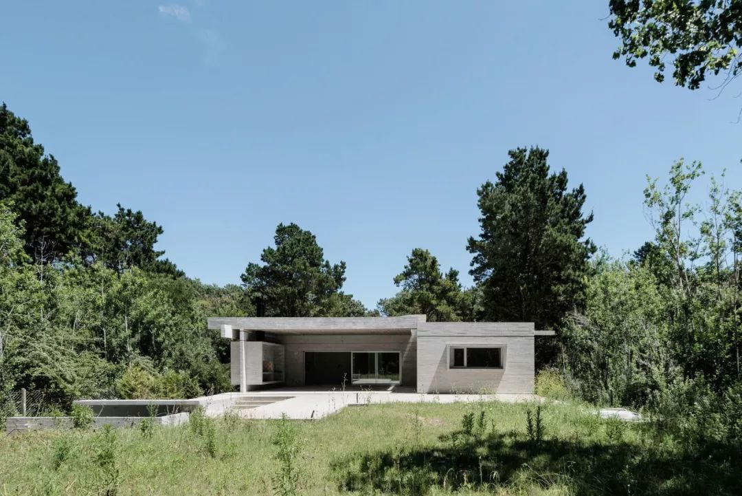 Galera 建筑工作室 | 光、空间与形式的平衡探索-7