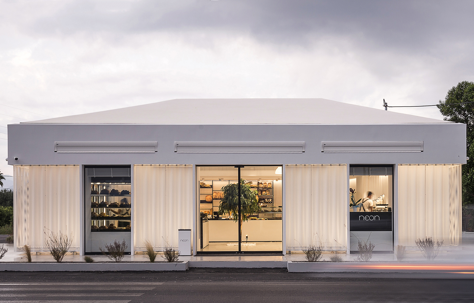 Neon Bakery & Coffee / Studio 2Pi Architecture-25