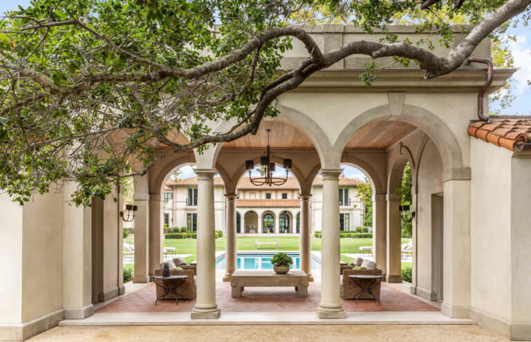 Italianate Villa in Southern California | Ferguson & Shamamian-17