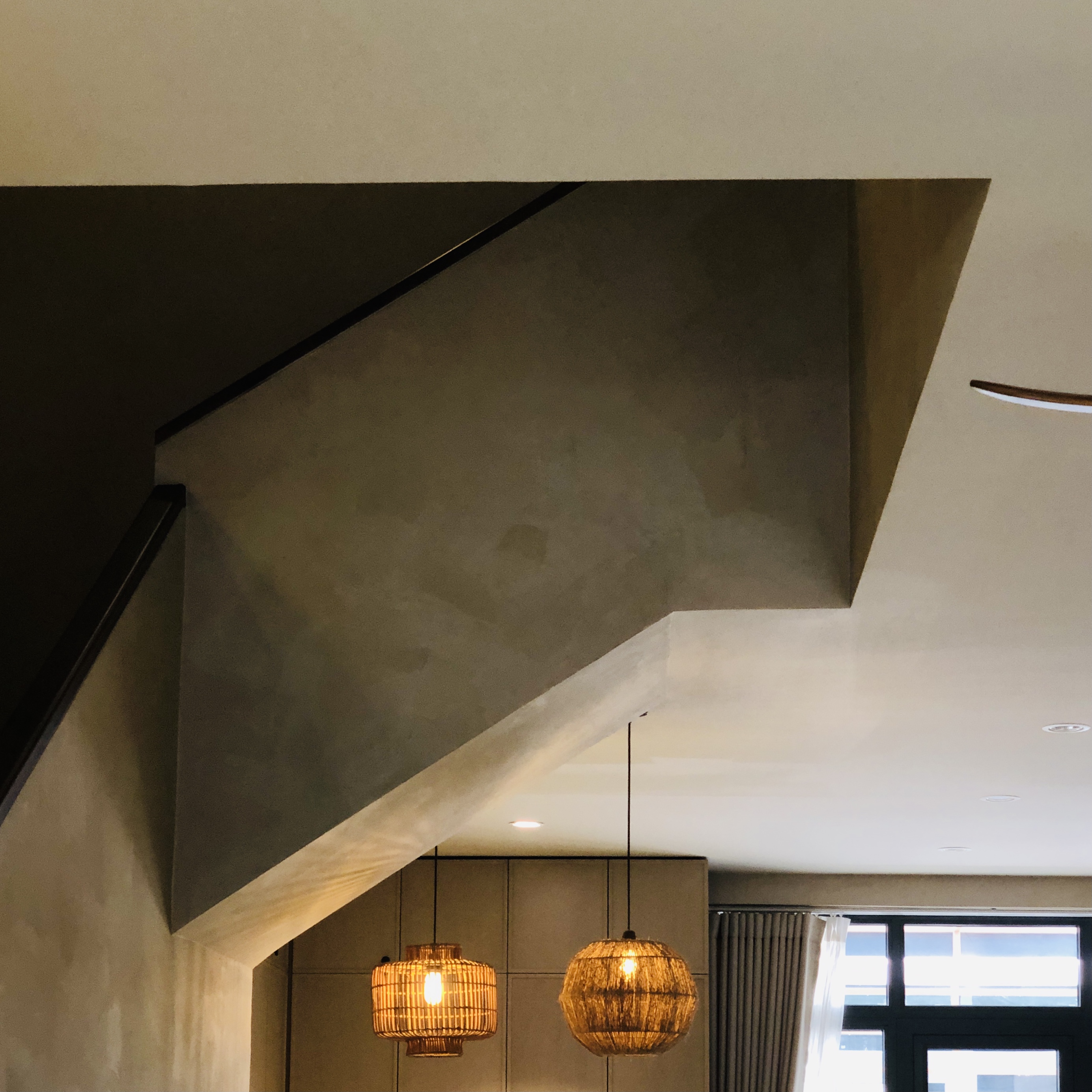 SOMETHINGSaroundme-8