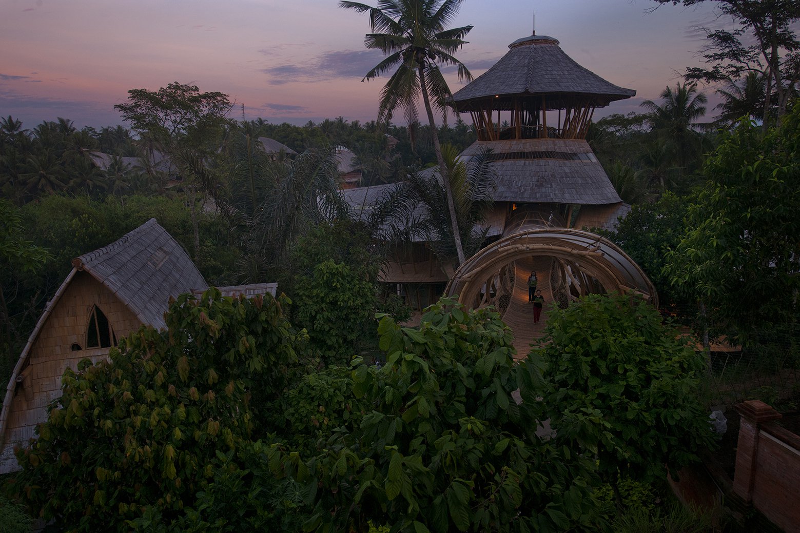 印尼Sharma Springs丛林度假别墅丨IBUKU-18