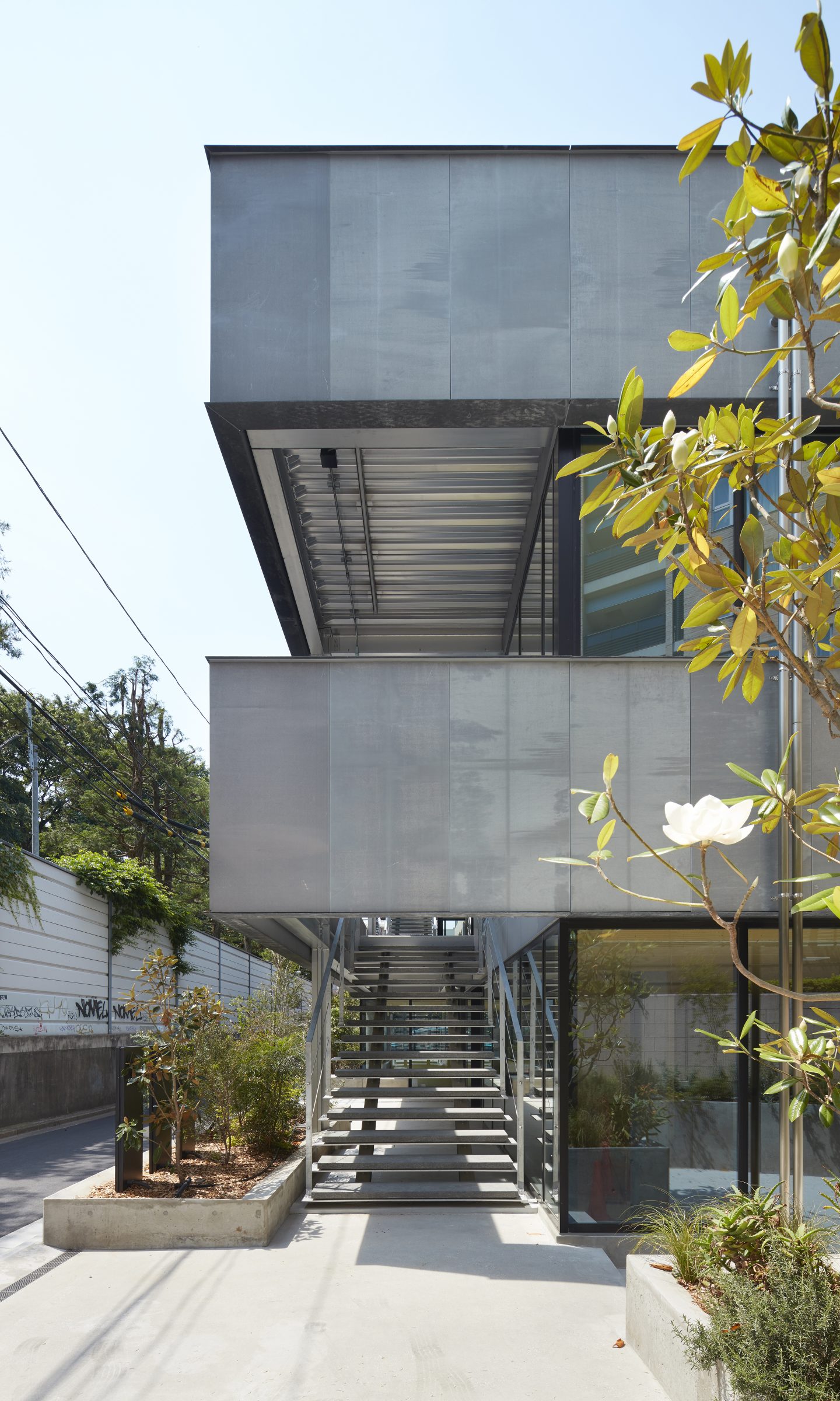 FOUND HARAJUKU  Suppose Design-6