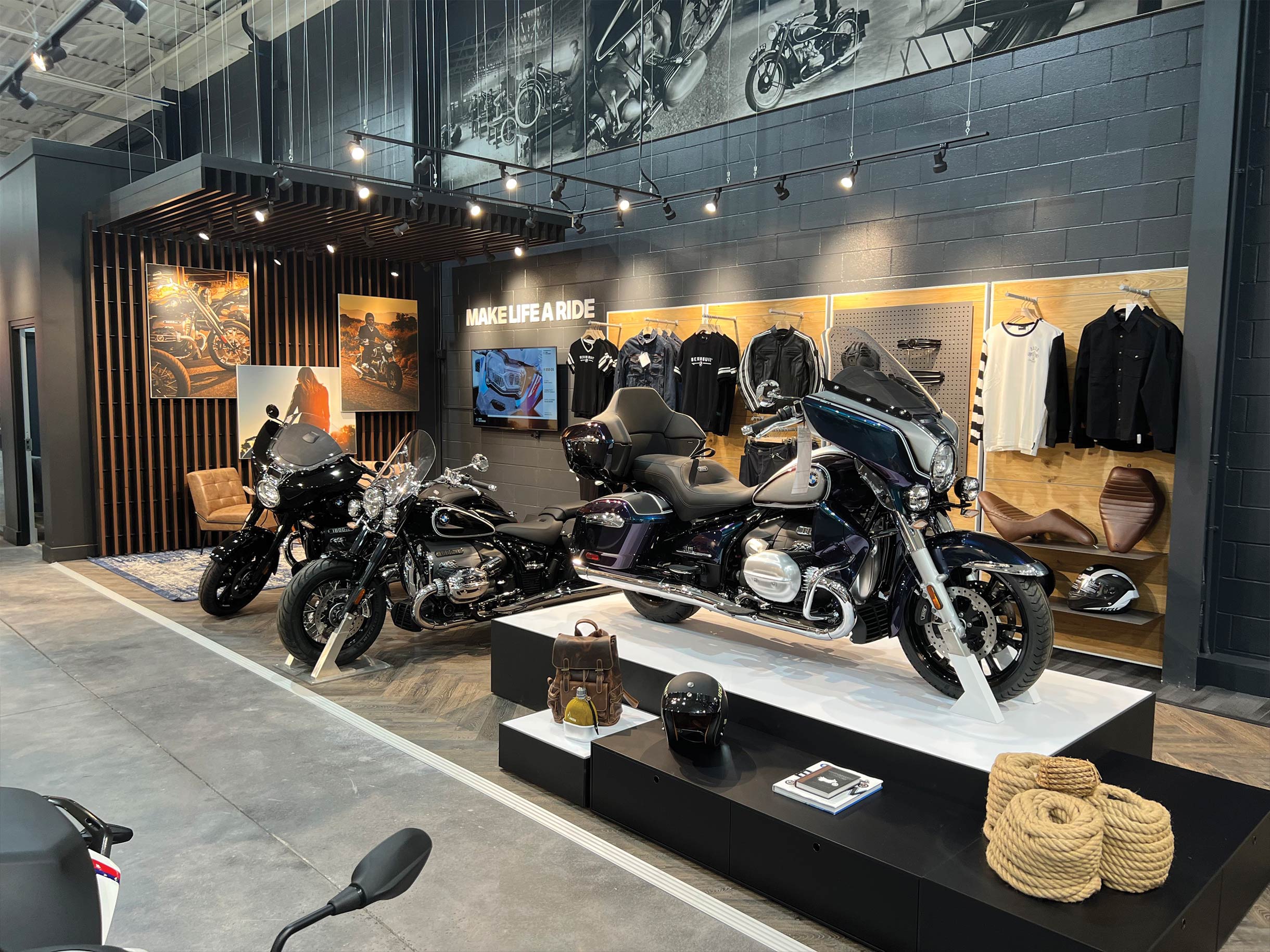 BMW Motorcycles of Columbus | Circular-31