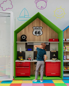 卡斯特洛游乐场丨MAALARK