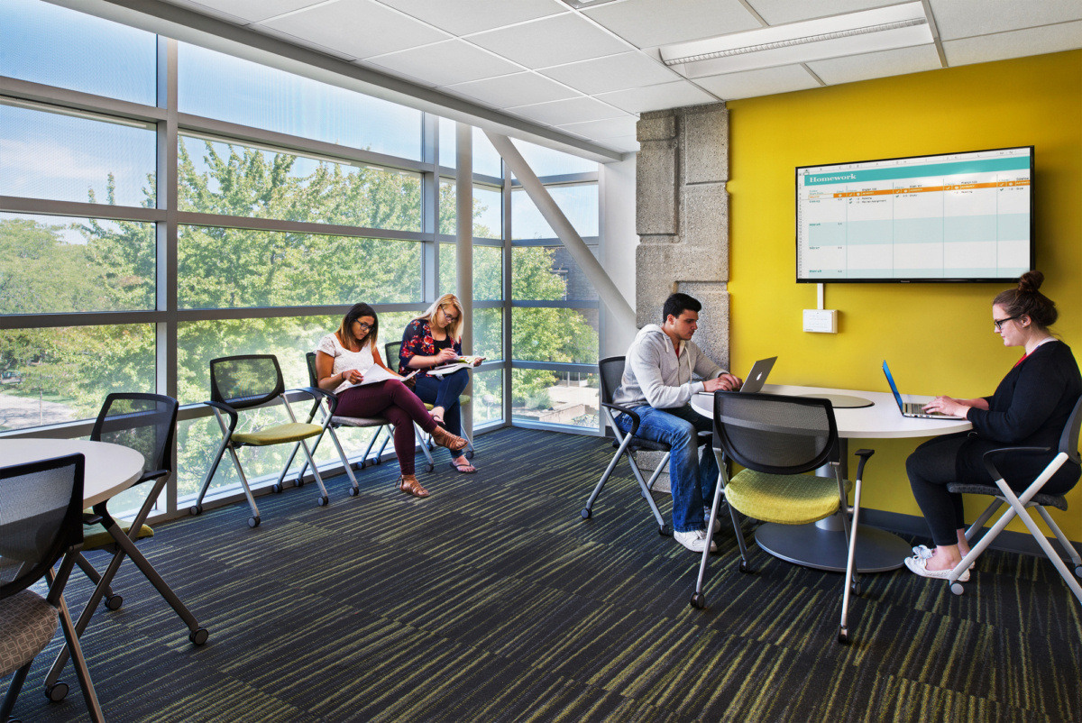 Wayne State University 新学生中心翻新-14