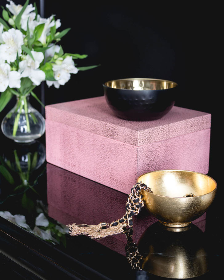 黑色卧室 | 大胆而美丽的女性空间-9