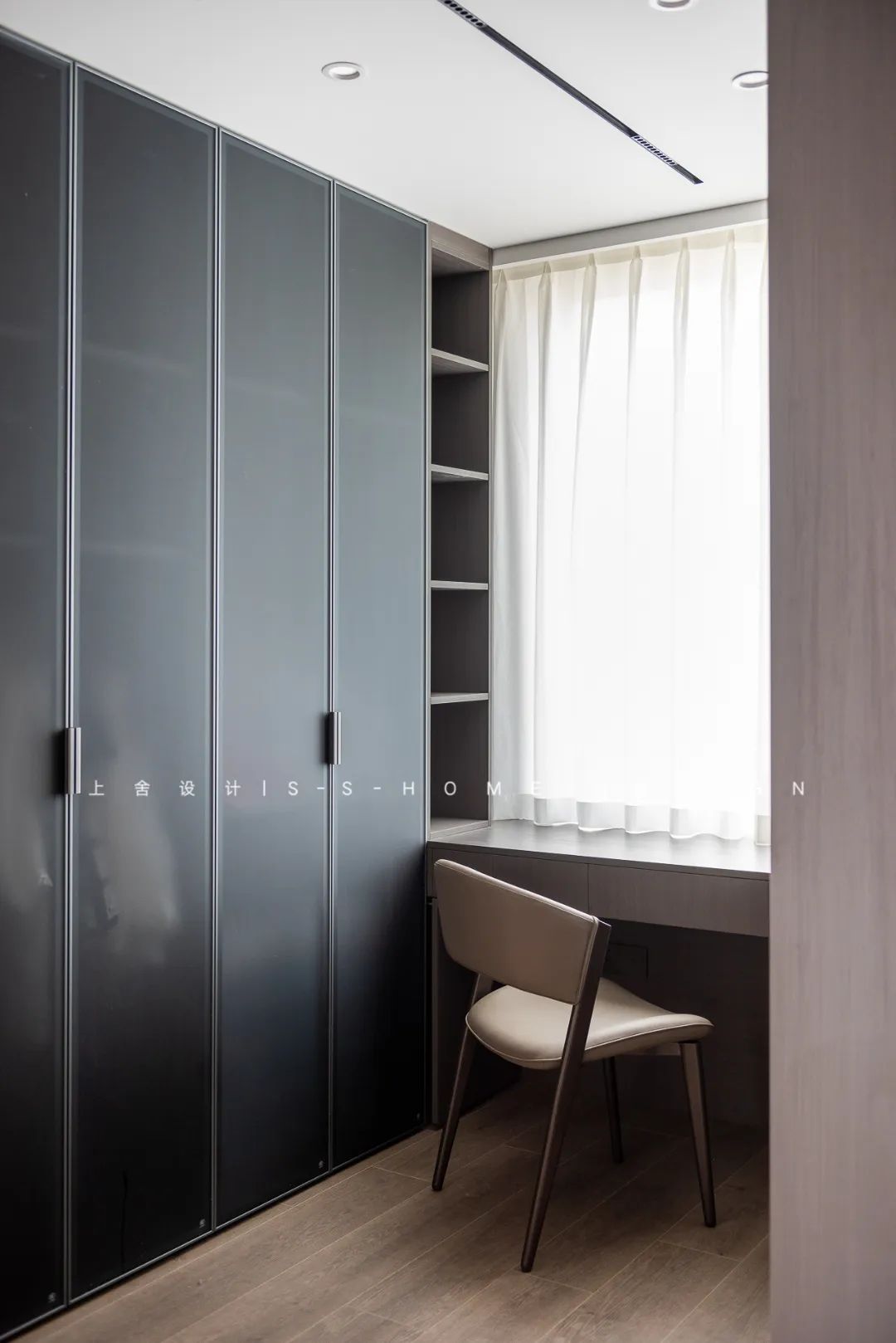 十里桃源舒适三室住宅设计丨上舍设计-36