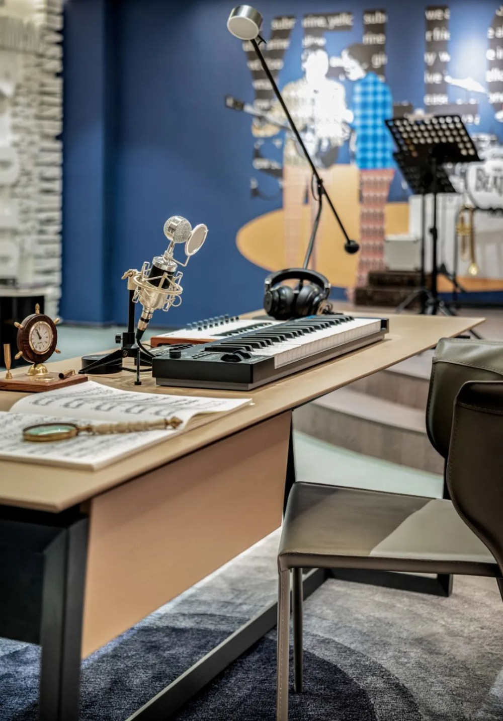 自然之美,都市心灵的栖息地——精致轻奢别墅设计-34