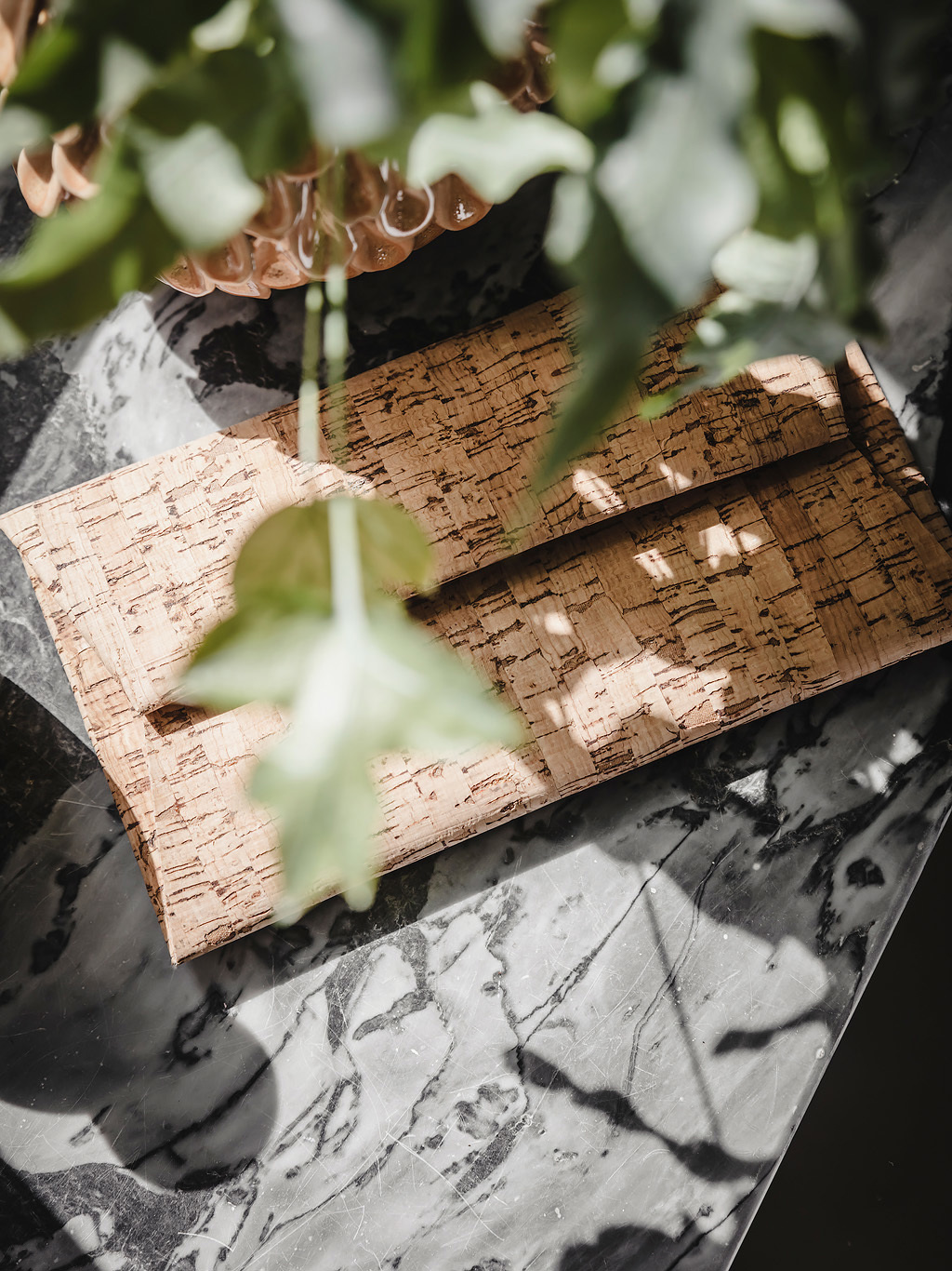 瑞典明亮通风公寓，极简北欧风诠释空间故事-21