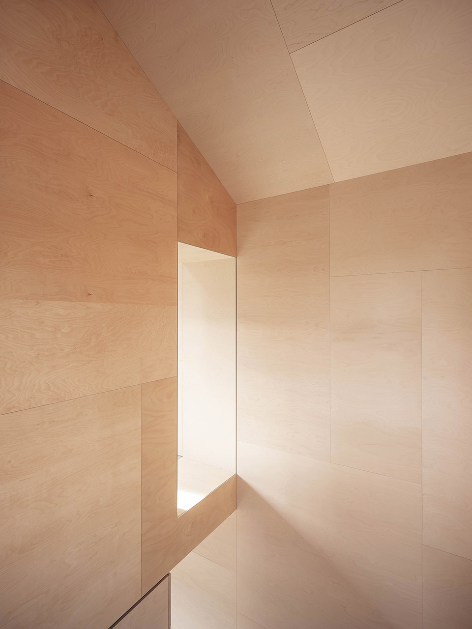 巴雷特先生的戏剧性住宅-52