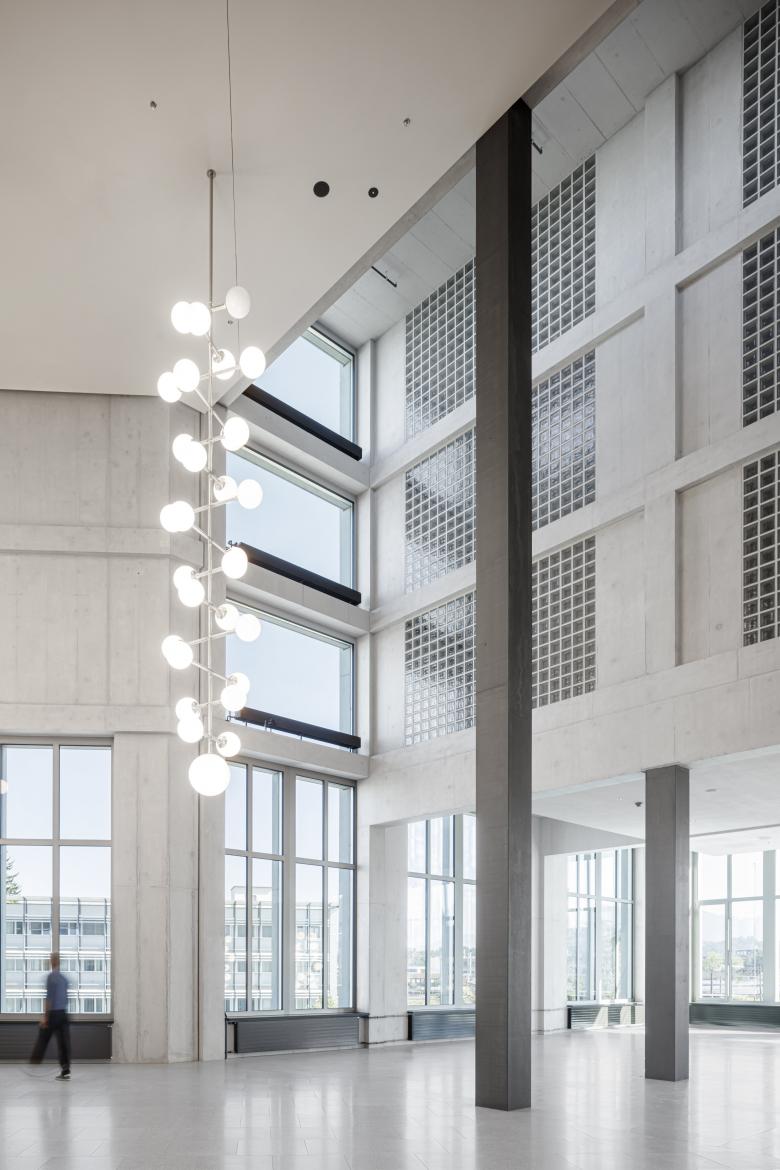 埃门塞塔尔广场四分之一丨瑞士丨Lussi+Partner-26