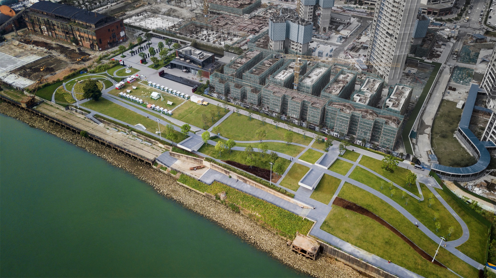 粤海江门甘化滨江艺术公园丨中国江门丨BOX盒子实践景观事务所,深圳成行建筑设计有限公司等-30