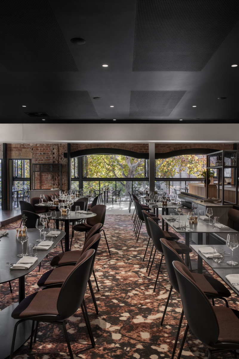 Studio Nine Architects 翻新 165 岁 Strathmore 酒店,打造现代都市新地标-26