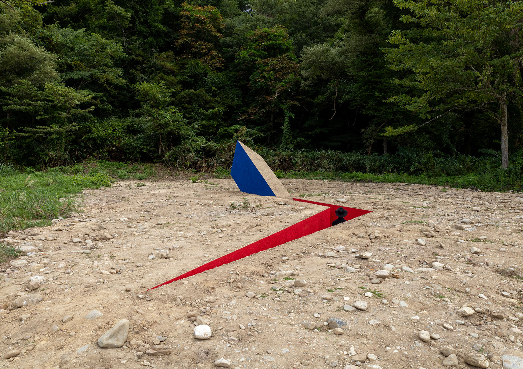 “蛇女”大地艺术装置丨日本富山丨HAJIME YOSHIDA ARCHITECTURE-3